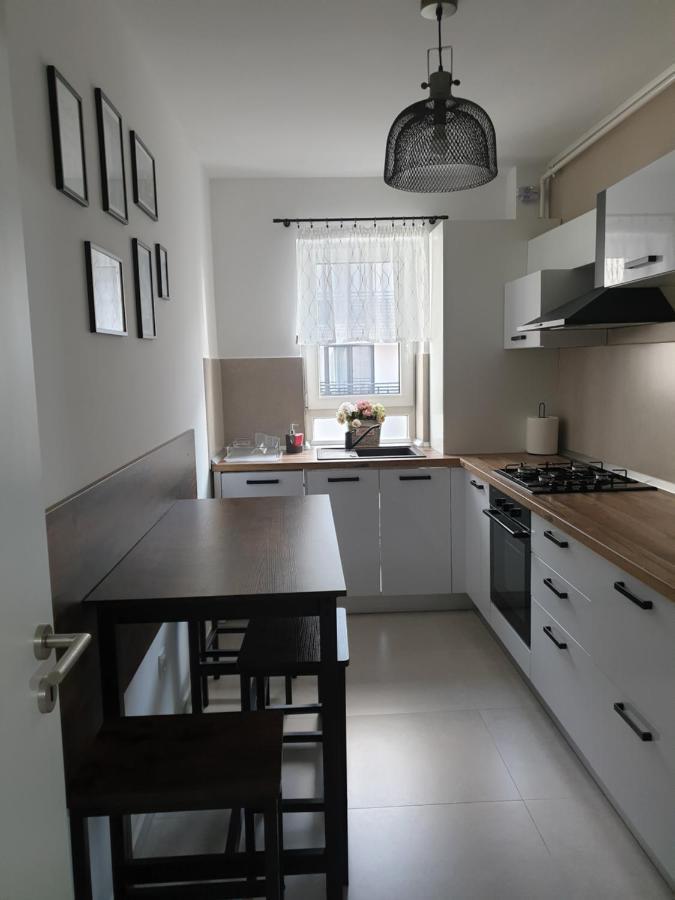 דירות בראשוב Qualis Apartament2 מראה חיצוני תמונה